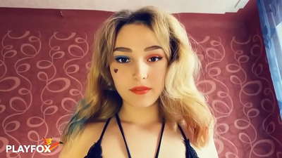 Čarobne naočale za virtualnu stvarnost pružile su mi seks s Harley Quinn